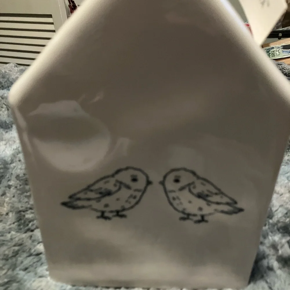 NWT Rae Dunn BABY BIRD Ceramic Birdhouse